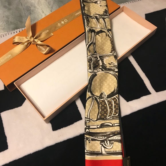 Louis Vuitton Red/ Bandeau! ❤️❤️❤️ - Picture 3 of 3